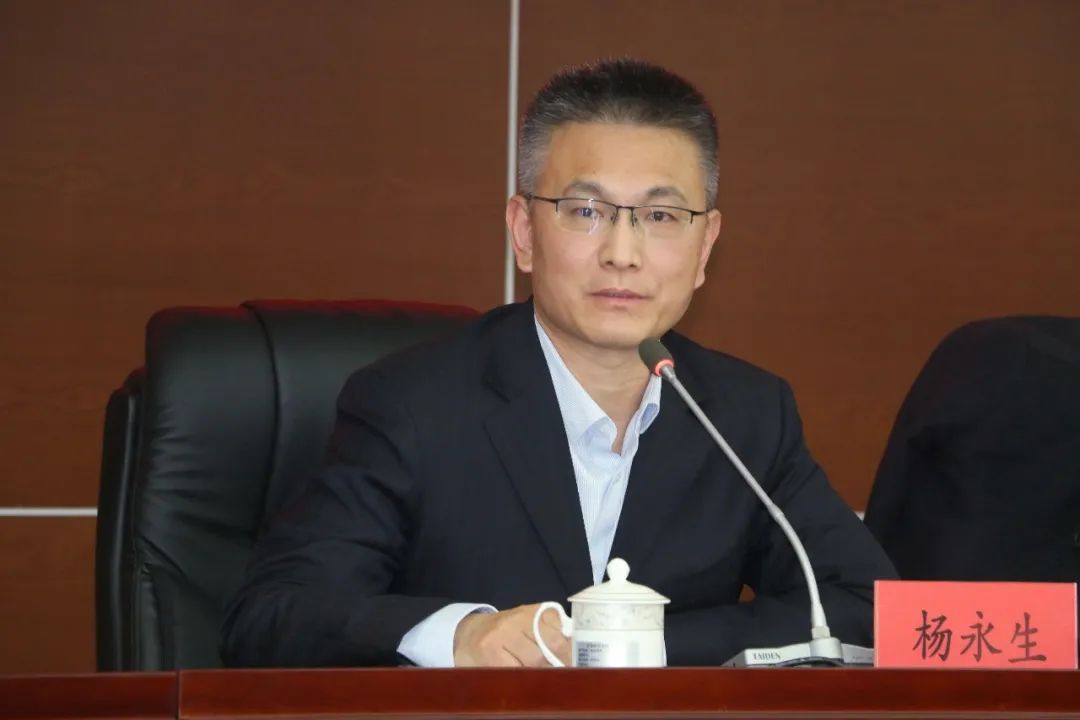 总结经验踔厉奋发！精品人妻少妇嫩草AV无码专区，欧美性夜黄A片爽爽免费视频，欧美成人在线视频，欧美亚韩一区二区三区，欧美成人在线视频......产业园召开2021年度中层述职测评会(图2)