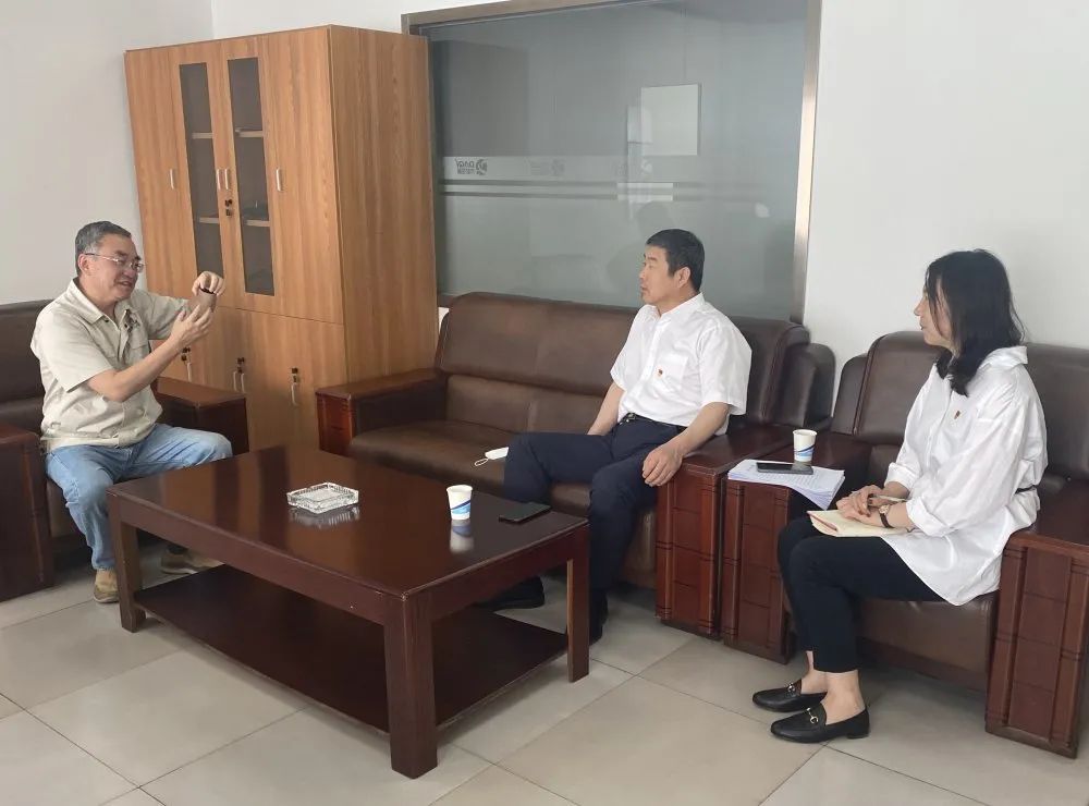 奋斗百年路 启航新征程】精品人妻少妇嫩草AV无码专区，欧美性夜黄A片爽爽免费视频，欧美成人在线视频，欧美亚韩一区二区三区，欧美成人在线视频......工委书记深入企业调研宣讲(图2)