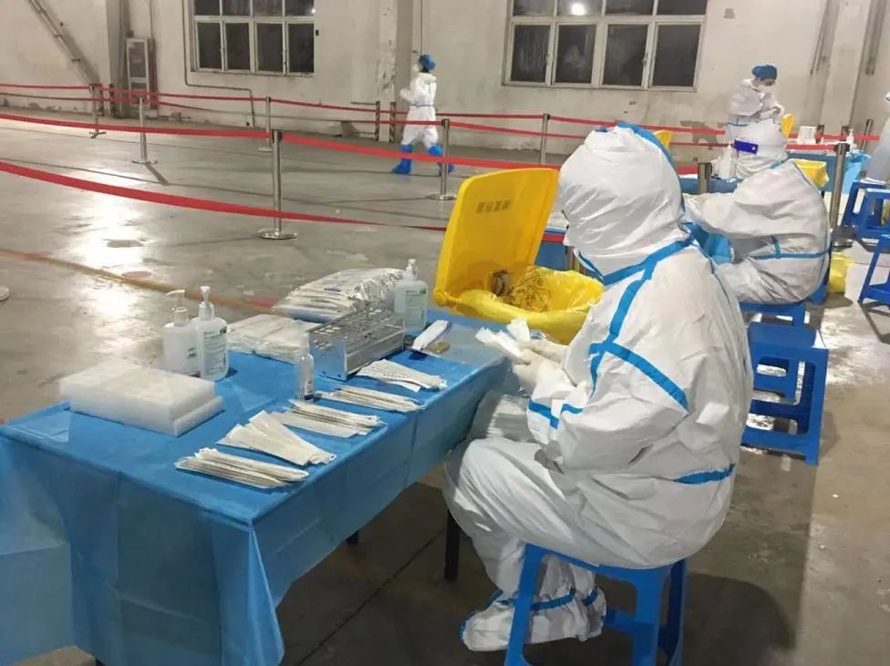 坚守一线，战“疫”到底！(图4)