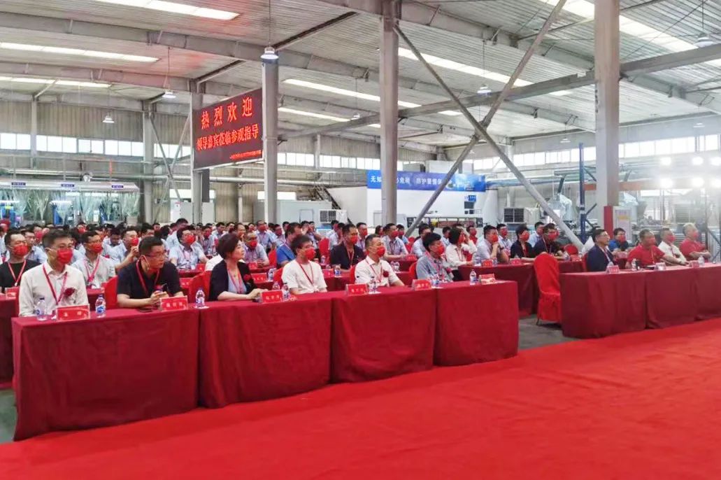 【迎盛会、铸忠诚、强担当、创业绩】广东坚朗集团又一项目建成投产举行开业暨签约仪式(图4)