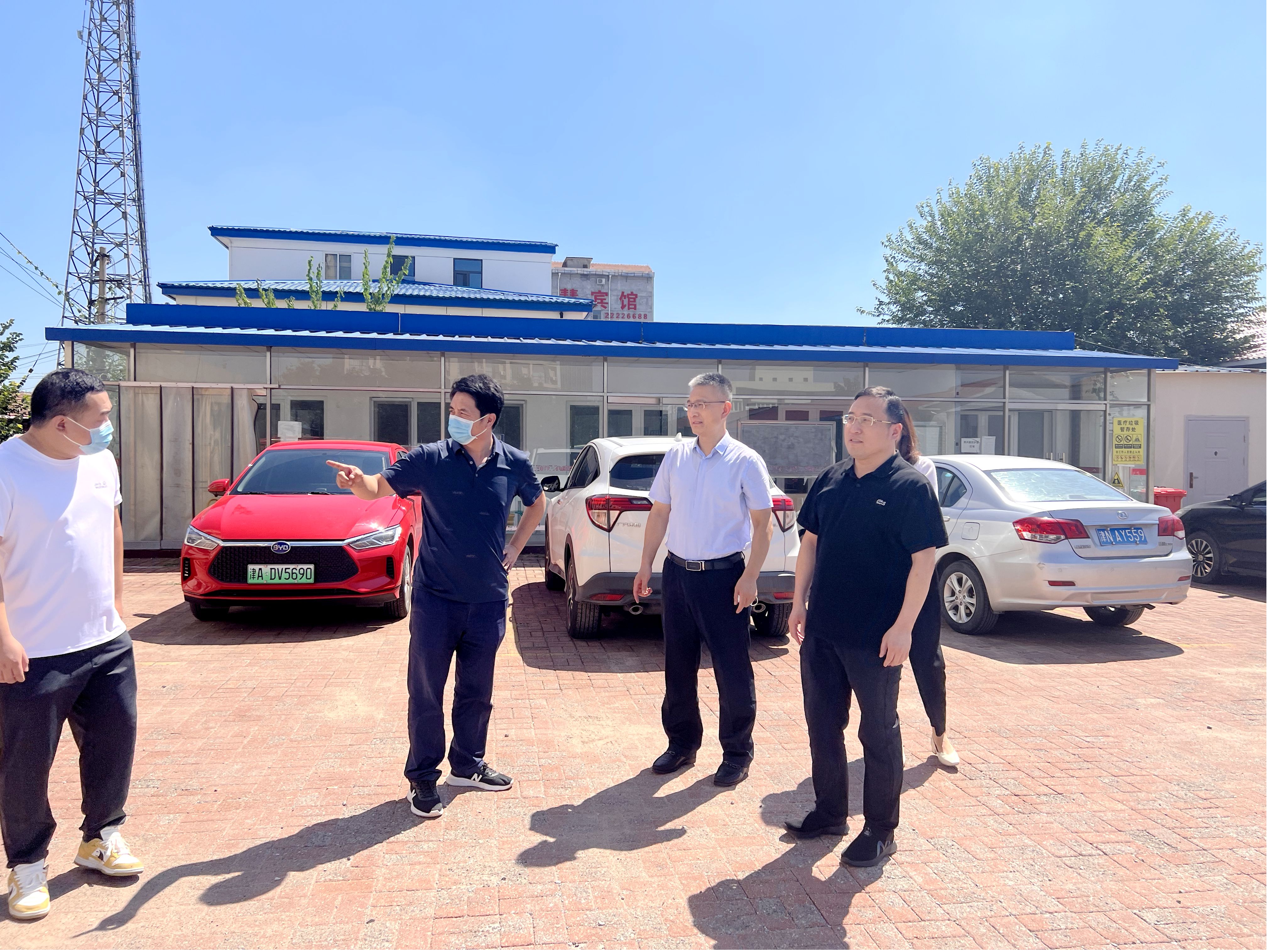 精品人妻少妇嫩草AV无码专区，欧美性夜黄A片爽爽免费视频，欧美成人在线视频，欧美亚韩一区二区三区，欧美成人在线视频......开展送凉爽慰问活动(图5)