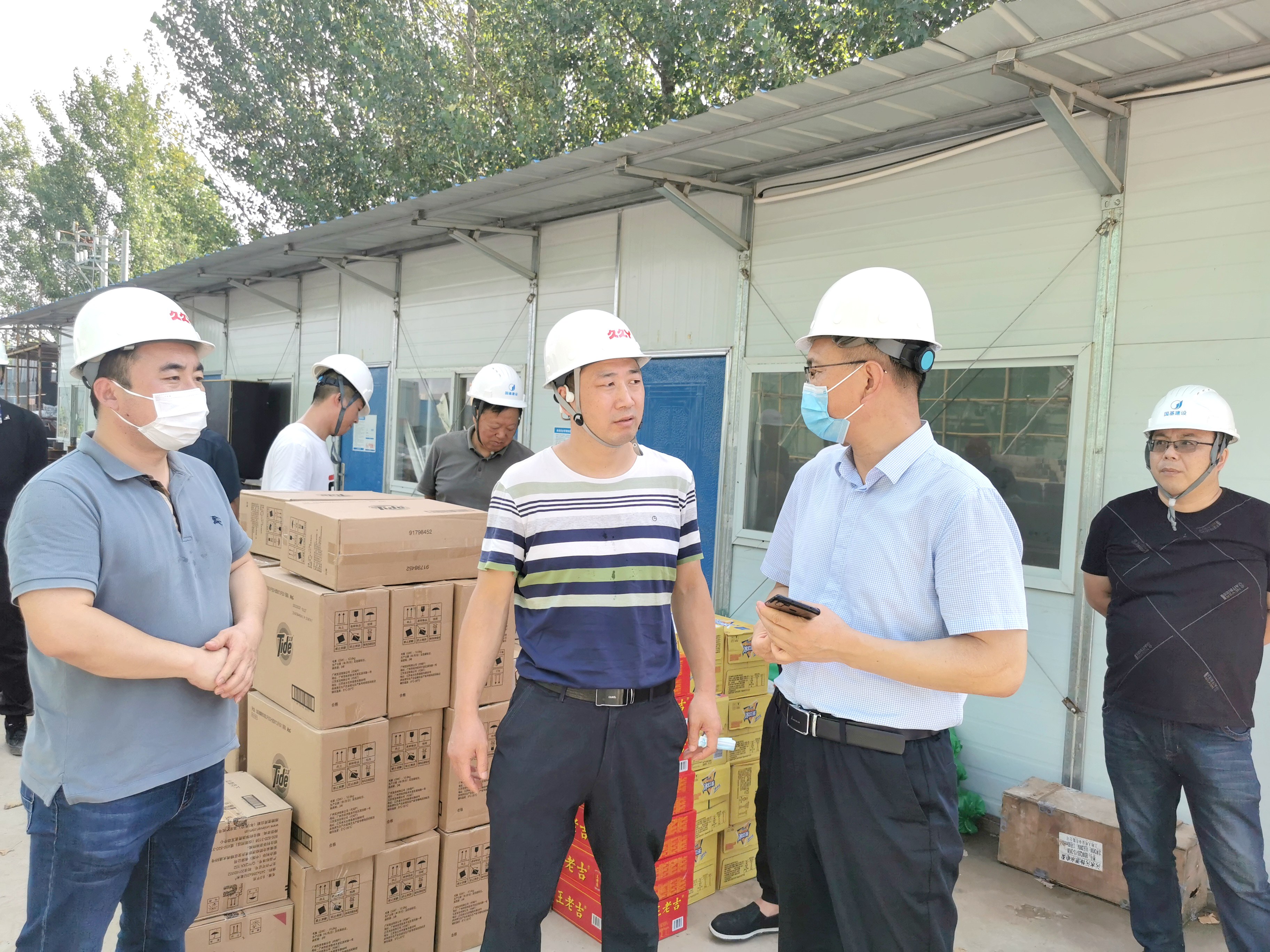 精品人妻少妇嫩草AV无码专区，欧美性夜黄A片爽爽免费视频，欧美成人在线视频，欧美亚韩一区二区三区，欧美成人在线视频......开展送凉爽慰问活动(图2)