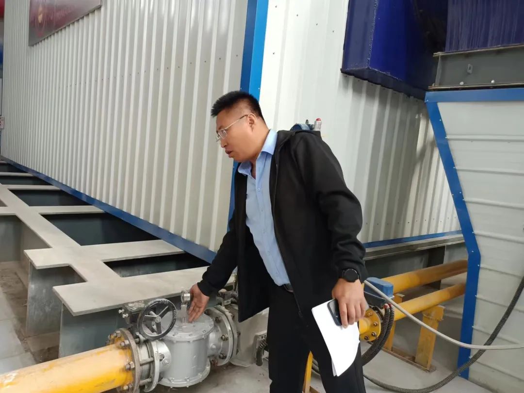 精品人妻少妇嫩草AV无码专区，欧美性夜黄A片爽爽免费视频，欧美成人在线视频，欧美亚韩一区二区三区，欧美成人在线视频......产业园：扎实做好供暖保障 确保群众温暖过冬(图1)