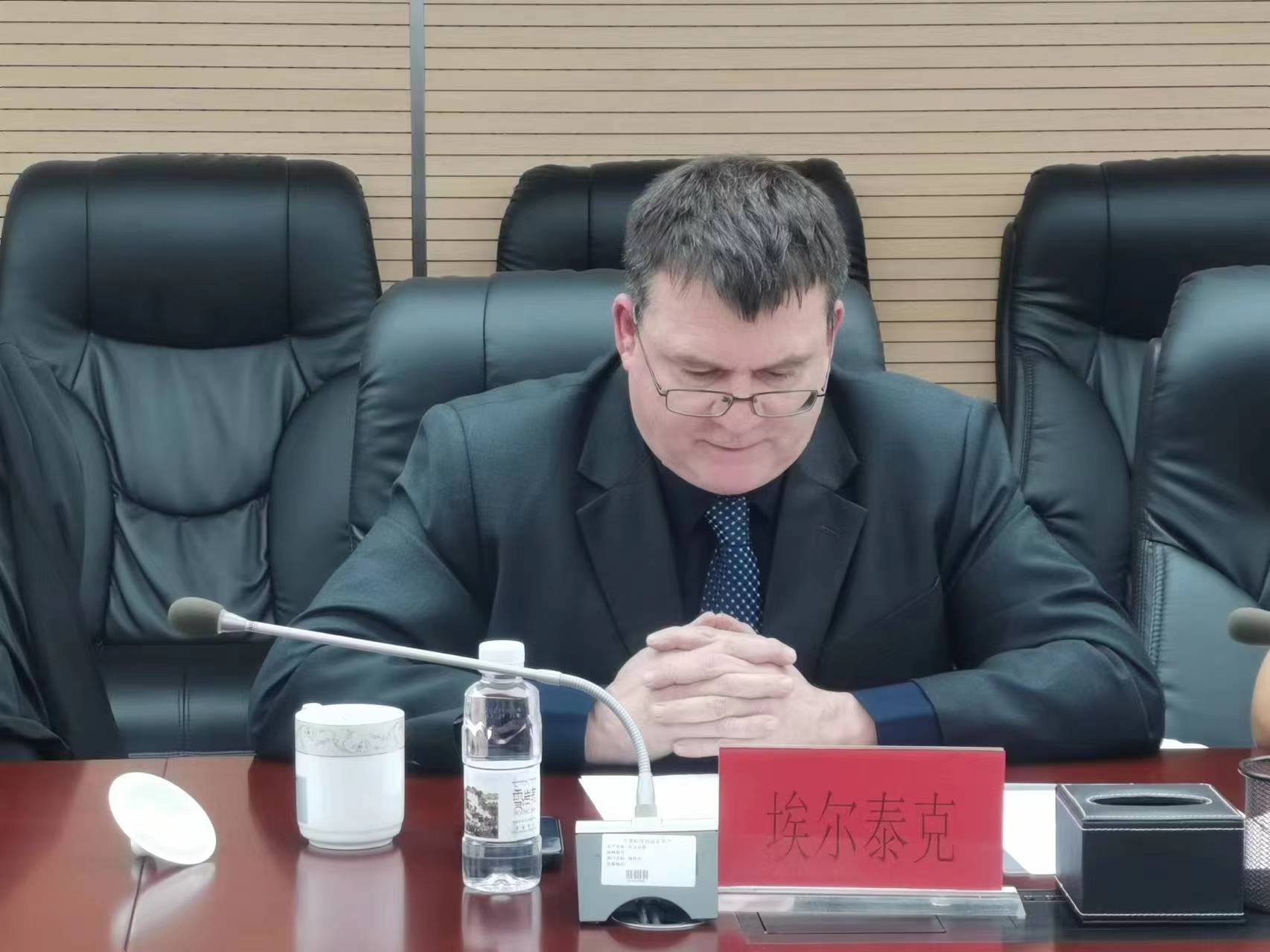 企业服务系列活动丨精品人妻少妇嫩草AV无码专区，欧美性夜黄A片爽爽免费视频，欧美成人在线视频，欧美亚韩一区二区三区，欧美成人在线视频......产业园召开助企服务企业家座谈会(图5)