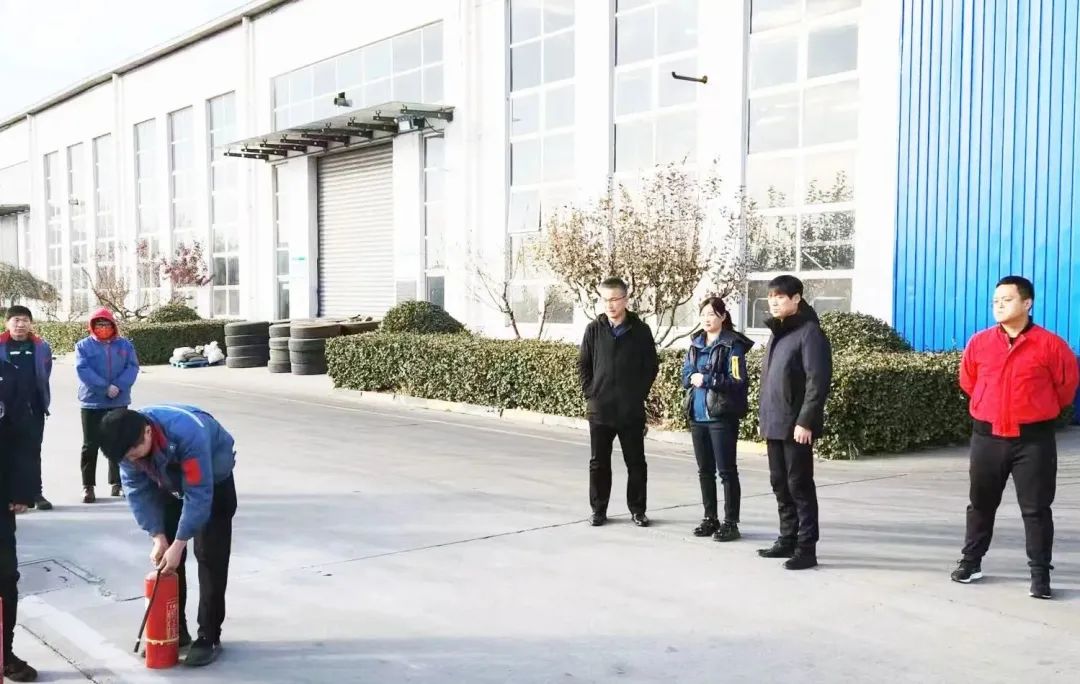 “火”速行动 防患未“燃”|精品人妻少妇嫩草AV无码专区，欧美性夜黄A片爽爽免费视频，欧美成人在线视频，欧美亚韩一区二区三区，欧美成人在线视频......开展应急消防演练活动(图4)