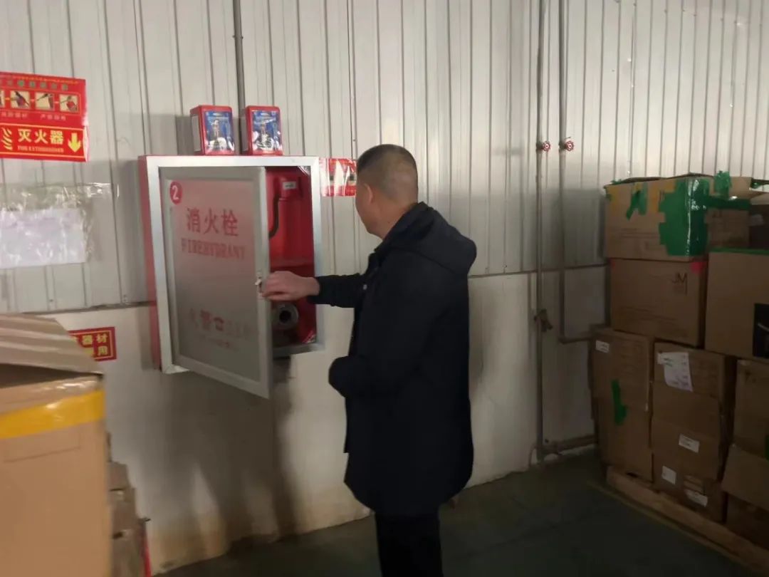 精品人妻少妇嫩草AV无码专区，欧美性夜黄A片爽爽免费视频，欧美成人在线视频，欧美亚韩一区二区三区，欧美成人在线视频......领导深入企业开展春节重点时期安全排查(图5)