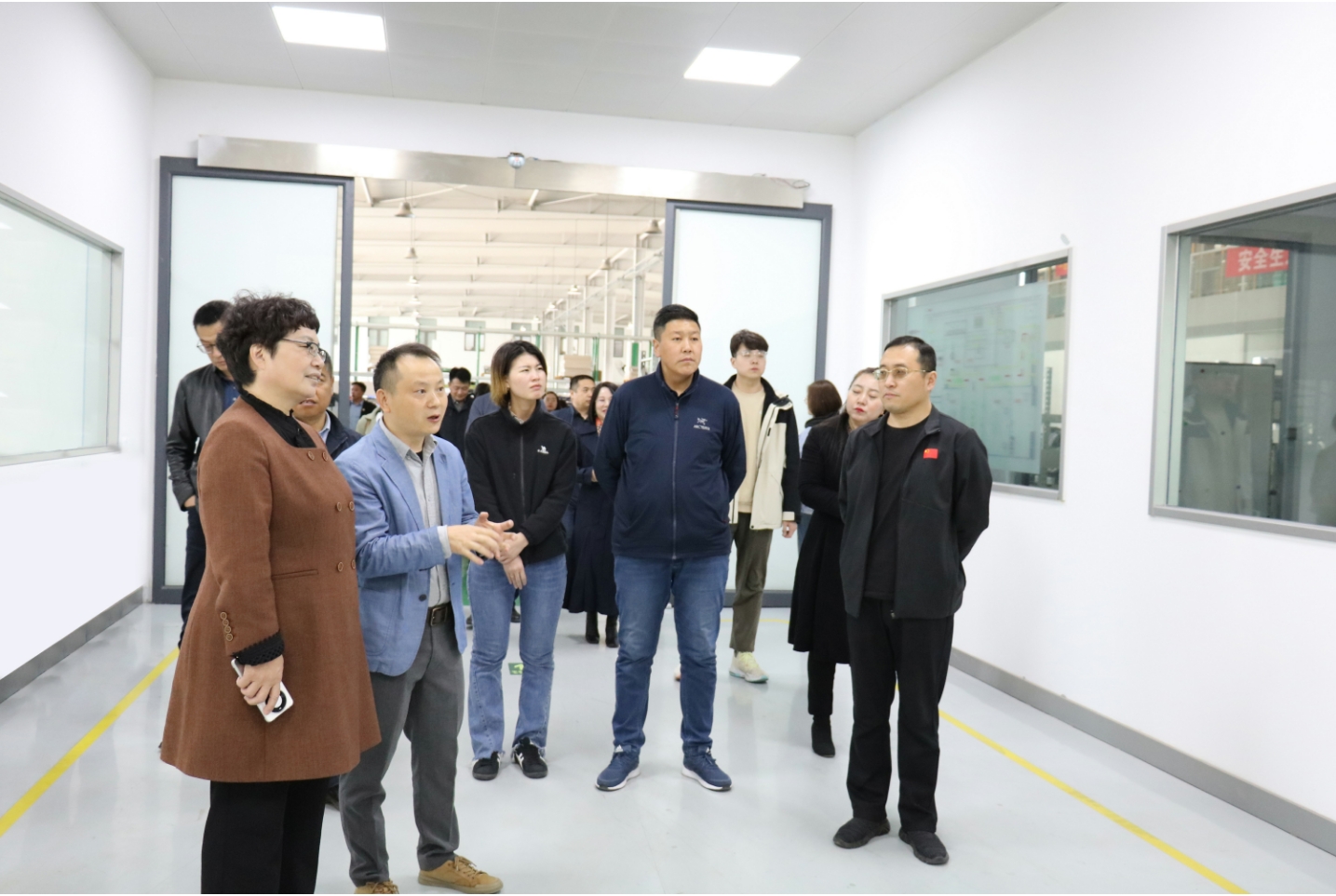 扩大招商“朋友圈”，武清区招商大使走进精品人妻少妇嫩草AV无码专区，欧美性夜黄A片爽爽免费视频，欧美成人在线视频，欧美亚韩一区二区三区，欧美成人在线视频......考察座谈(图4)