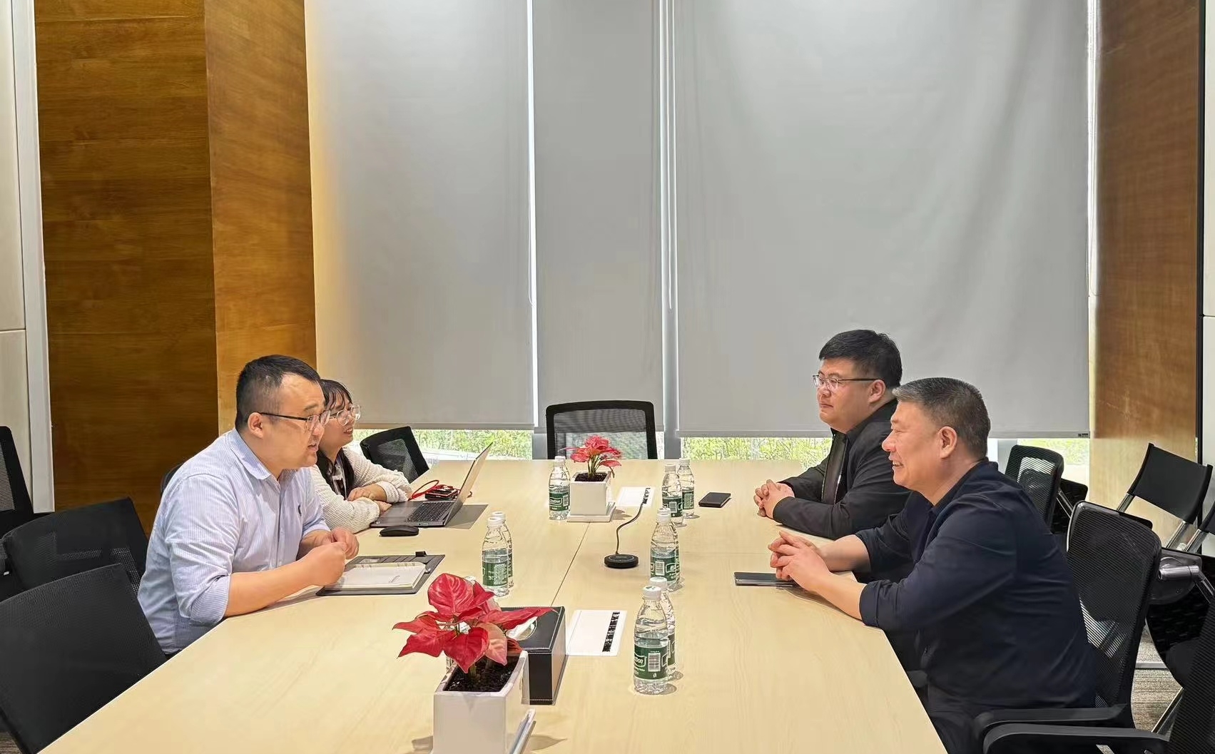 精品人妻少妇嫩草AV无码专区，欧美性夜黄A片爽爽免费视频，欧美成人在线视频，欧美亚韩一区二区三区，欧美成人在线视频......赴厦门、广州等地开展招商活动(图3)