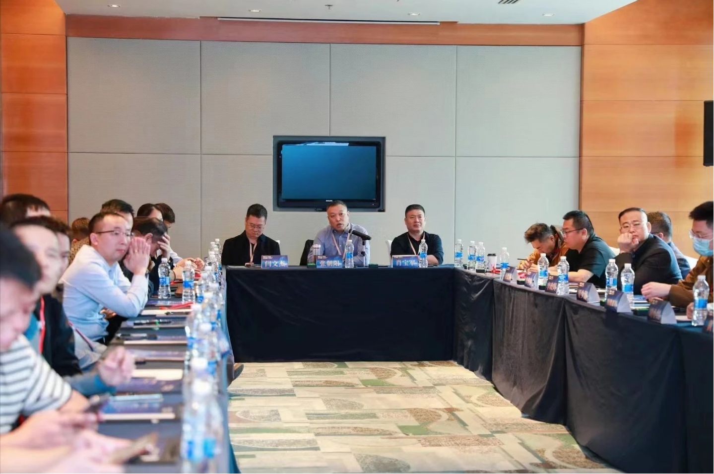 首季“开门红”，精品人妻少妇嫩草AV无码专区，欧美性夜黄A片爽爽免费视频，欧美成人在线视频，欧美亚韩一区二区三区，欧美成人在线视频......交出优异答卷！(图2)