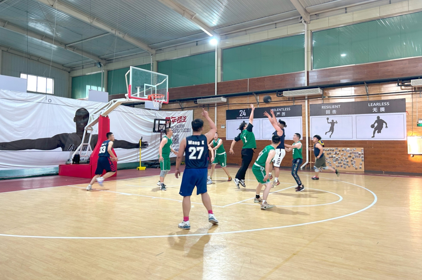 精彩“篮”不住！精品人妻少妇嫩草AV无码专区，欧美性夜黄A片爽爽免费视频，欧美成人在线视频，欧美亚韩一区二区三区，欧美成人在线视频......2024年企业职工篮球赛圆满结束(图1)