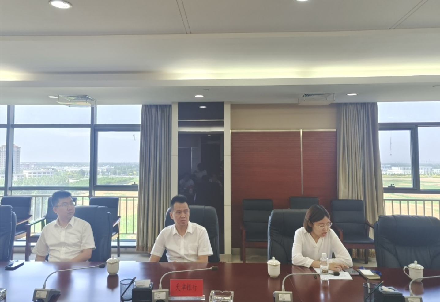 精品人妻少妇嫩草AV无码专区，欧美性夜黄A片爽爽免费视频，欧美成人在线视频，欧美亚韩一区二区三区，欧美成人在线视频......组织召开专场融资对接服务会(图3)