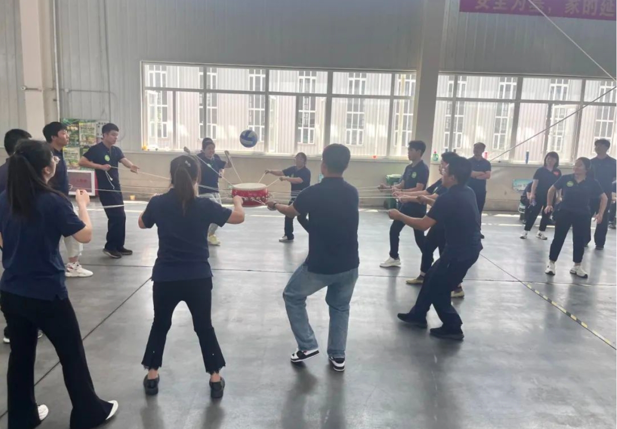 精品人妻少妇嫩草AV无码专区，欧美性夜黄A片爽爽免费视频，欧美成人在线视频，欧美亚韩一区二区三区，欧美成人在线视频......固诺实业举办2024“家企同舟”游园会活动(图5)