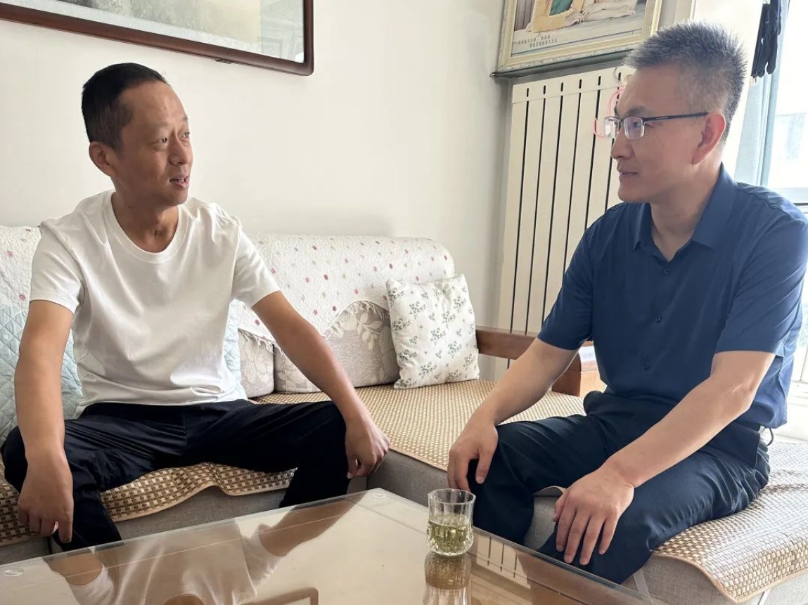 精品人妻少妇嫩草AV无码专区，欧美性夜黄A片爽爽免费视频，欧美成人在线视频，欧美亚韩一区二区三区，欧美成人在线视频......举办“七一”系列主题党日活动(图4)