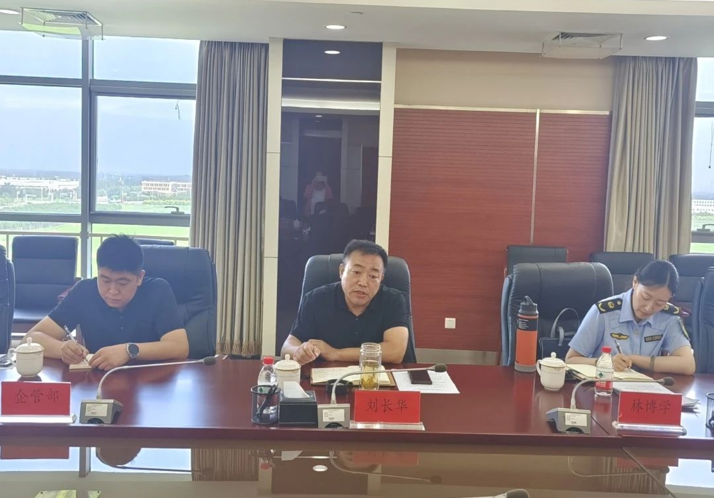 助企发展，精品人妻少妇嫩草AV无码专区，欧美性夜黄A片爽爽免费视频，欧美成人在线视频，欧美亚韩一区二区三区，欧美成人在线视频......举办专利侵权纠纷维权座谈会！(图2)