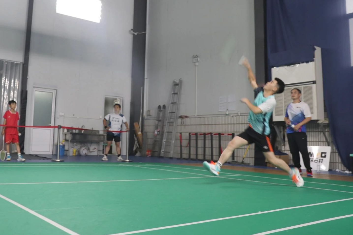 “羽”你同行|精品人妻少妇嫩草AV无码专区，欧美性夜黄A片爽爽免费视频，欧美成人在线视频，欧美亚韩一区二区三区，欧美成人在线视频......产业园羽毛球友谊赛燃情收官！(图3)