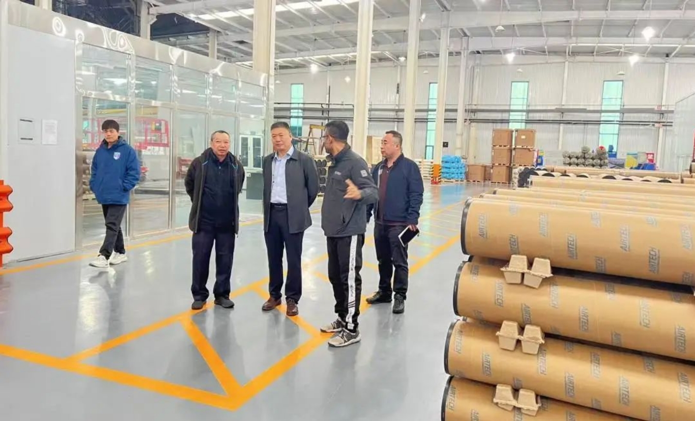 精准对接靠前服务|园区领导深入重点企业调研，推动营商环境跃升(图1)