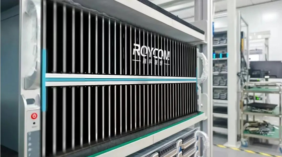 武清“智”造服务器，全面适配DeepSeek！(图4)