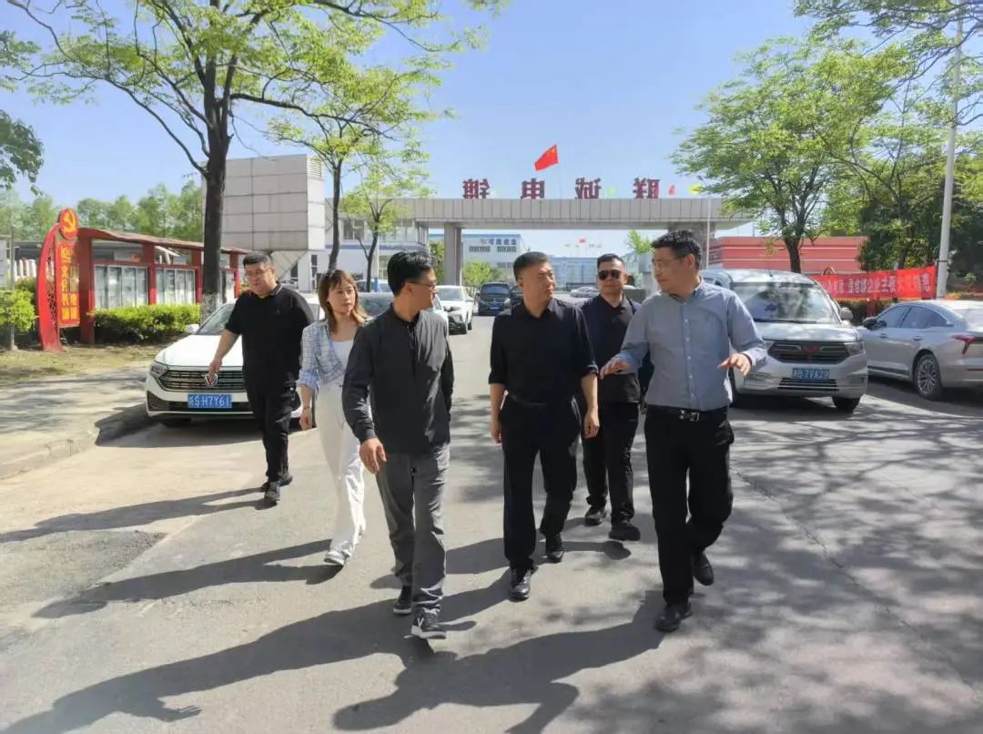 精品人妻少妇嫩草AV无码专区，欧美性夜黄A片爽爽免费视频，欧美成人在线视频，欧美亚韩一区二区三区，欧美成人在线视频......南下精准招商 聚力高质量发展新突破(图5)