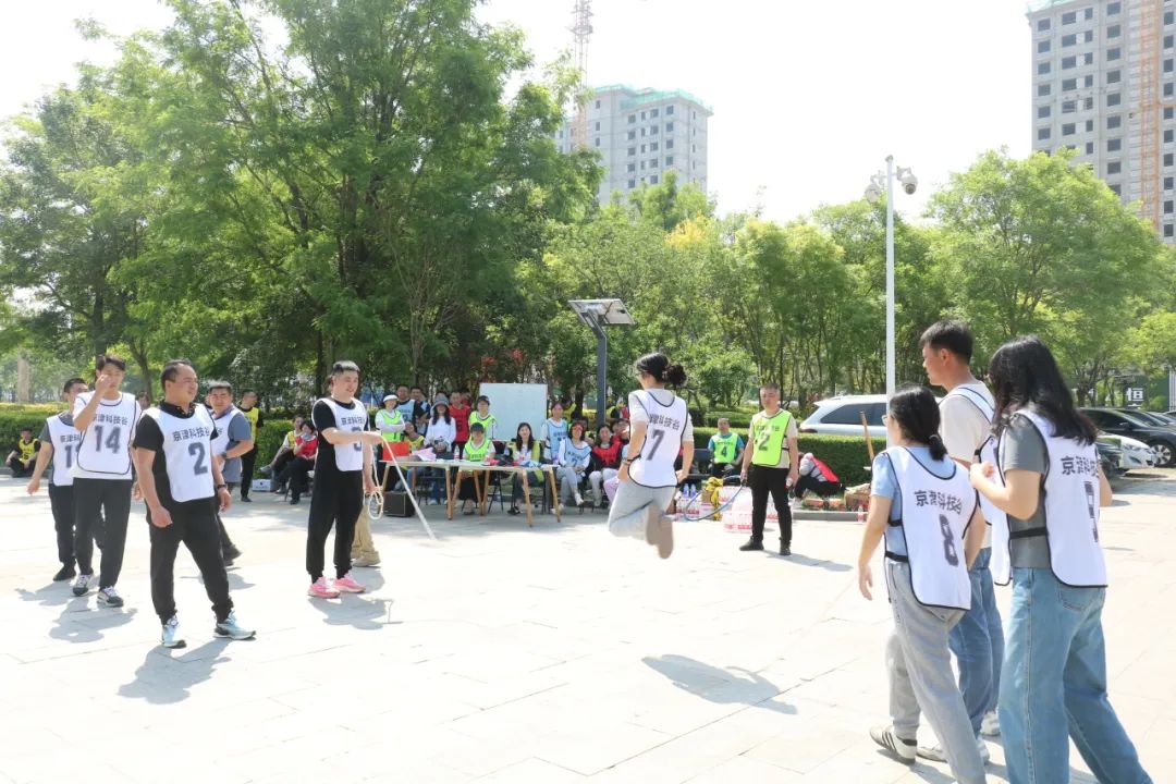 趣享运动，协进新程|这场趣味运动会嗨翻全场！(图14)