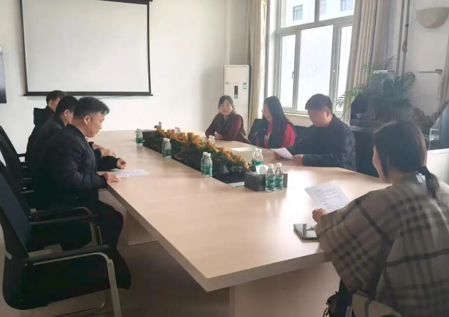 精品人妻少妇嫩草AV无码专区，欧美性夜黄A片爽爽免费视频，欧美成人在线视频，欧美亚韩一区二区三区，欧美成人在线视频......迅速掀起学习贯彻党的二十届四中全会精神热潮(图1)